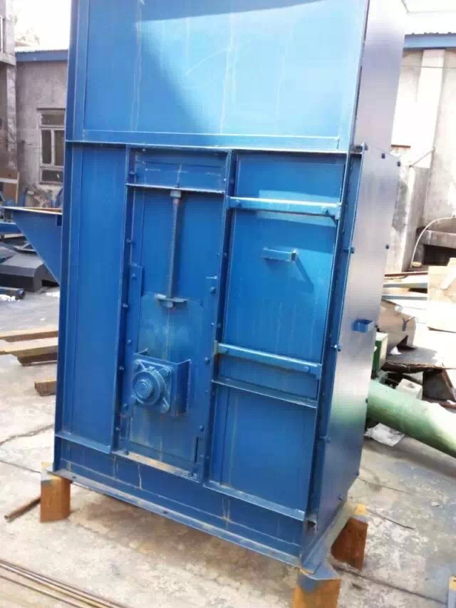 解析斗式提升機(jī)的種類及使用注意事項(解析斗式提升機(jī)工作原理)